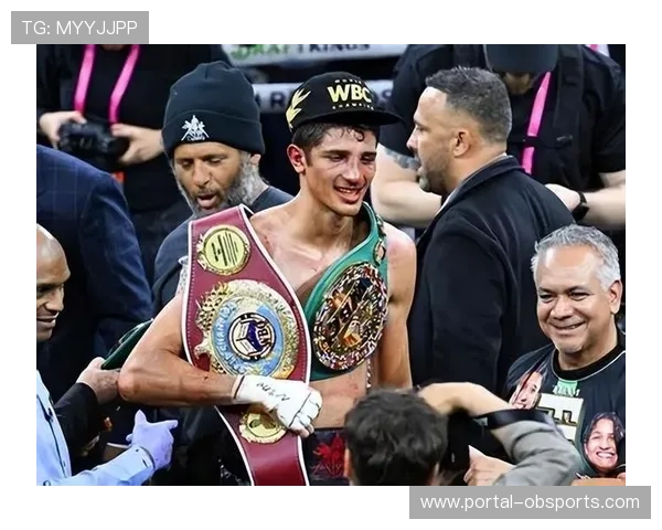 新疆拳手海尼·木拉太艾力力克泰国对手，WBC争霸赛夺魁