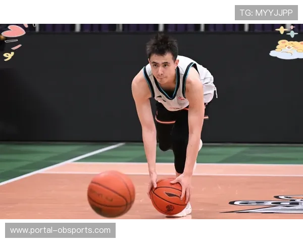 各队备战全明星周末后冲刺阶段,训练强度加大 各队备战全明星周末后冲刺阶段,训练强度加大